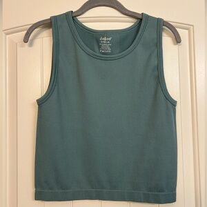 Cropped Teal Tank Top in size XL